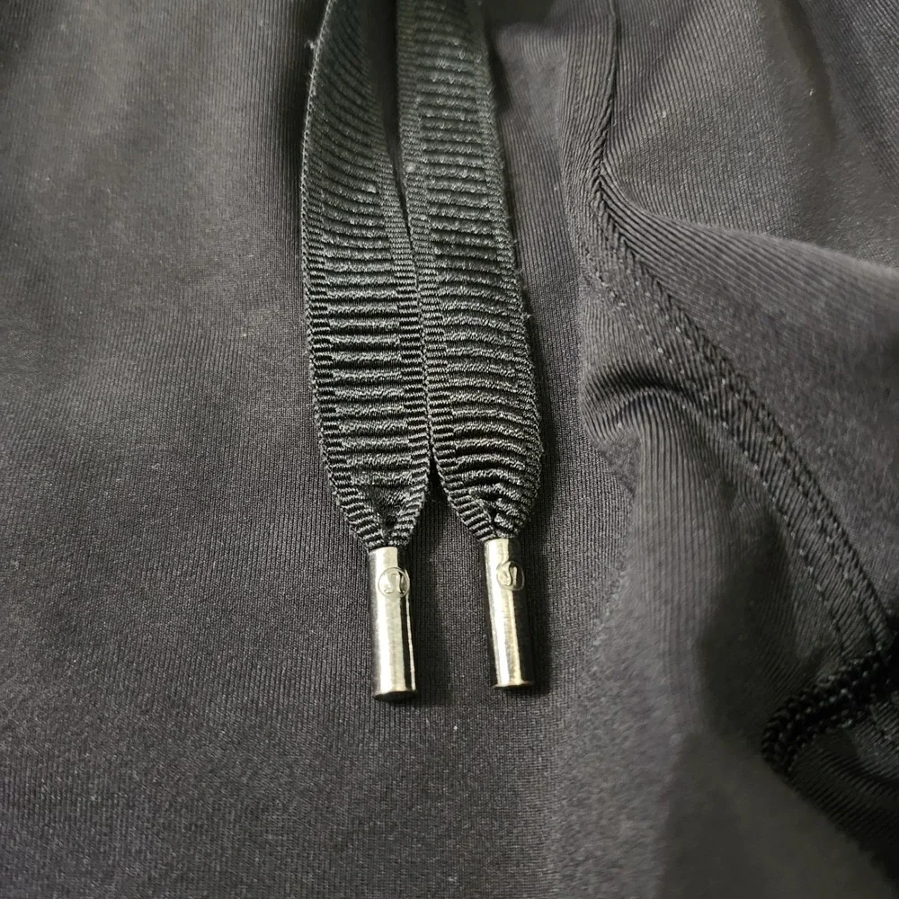 Lululemon Black Pants Slim-Fit Womens Size 4 Drawstring 4-Pocket